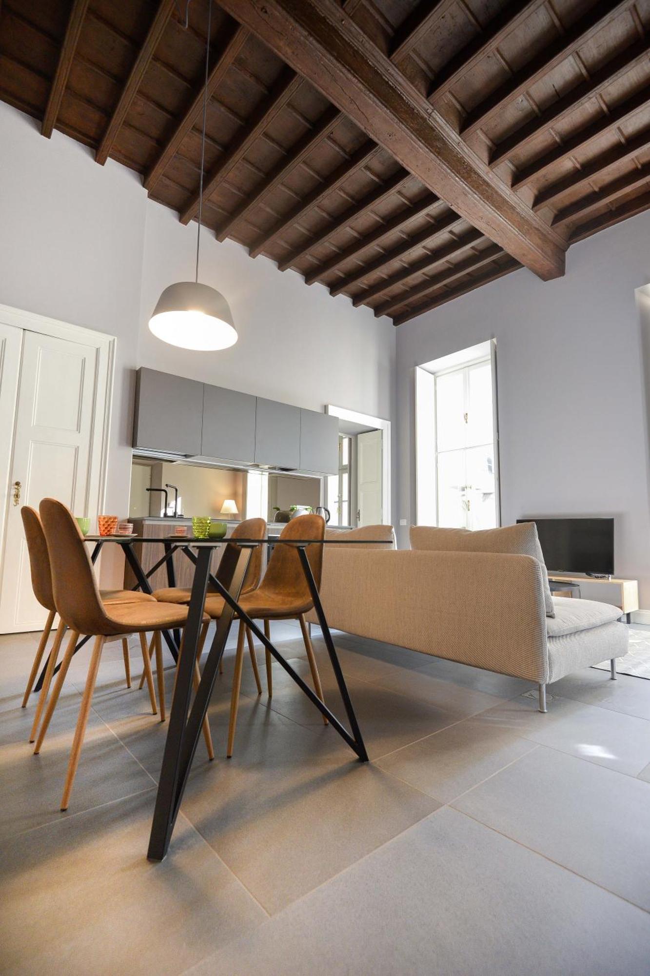 De Lellis - Centro Turin