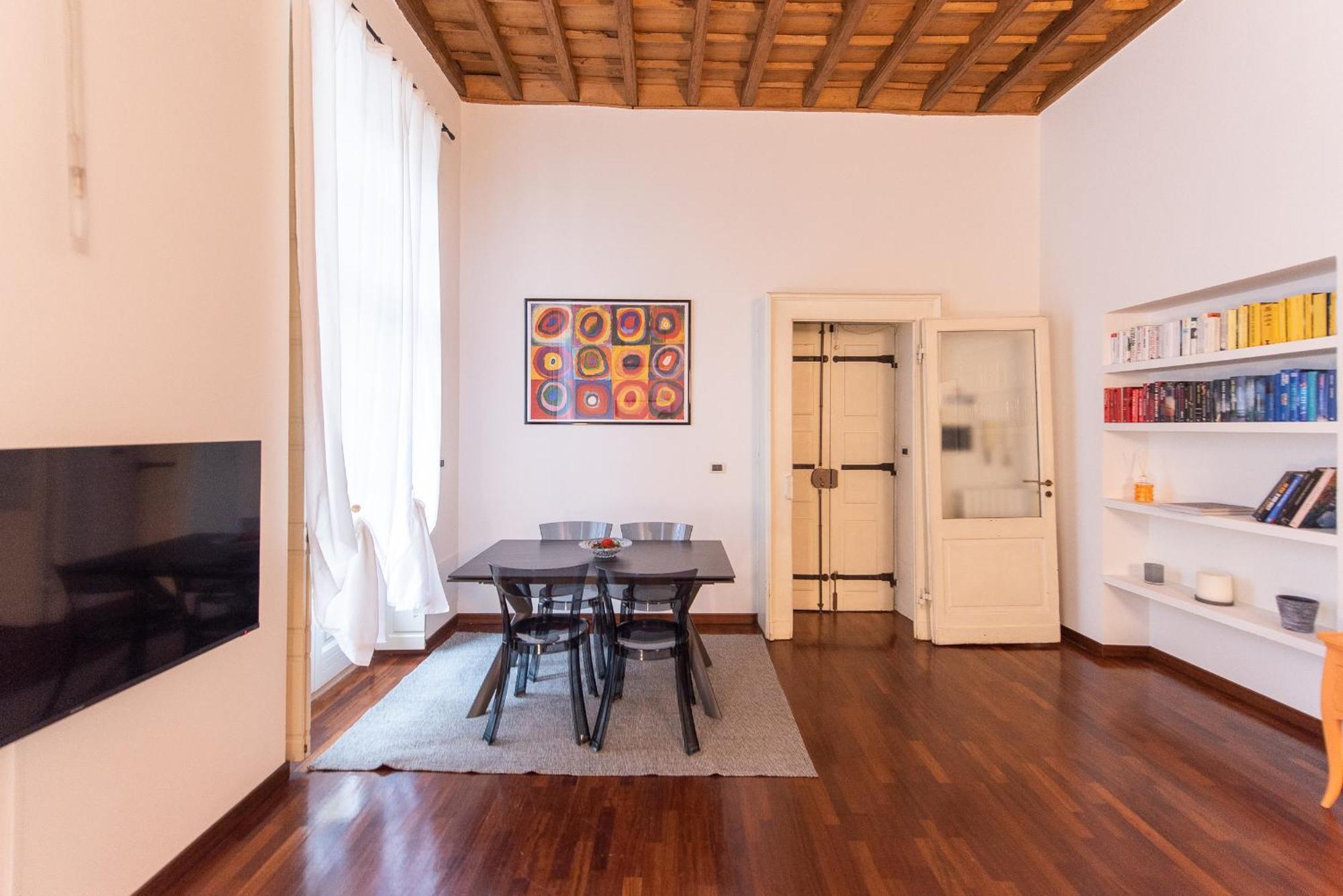 De Lellis - Centro Apartment