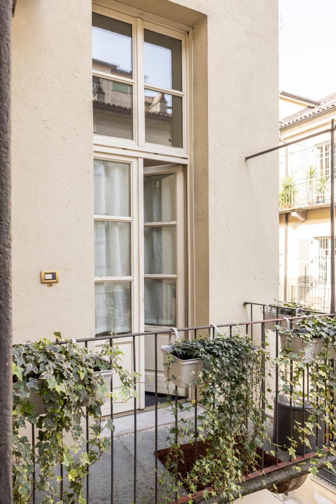 De Lellis - Centro Turin